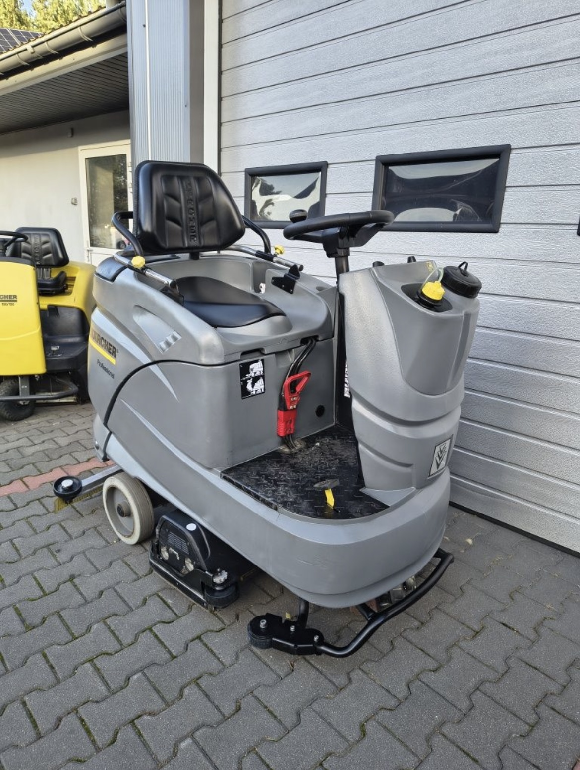 Szorowarka Karcher B 140 R - obrazek 5