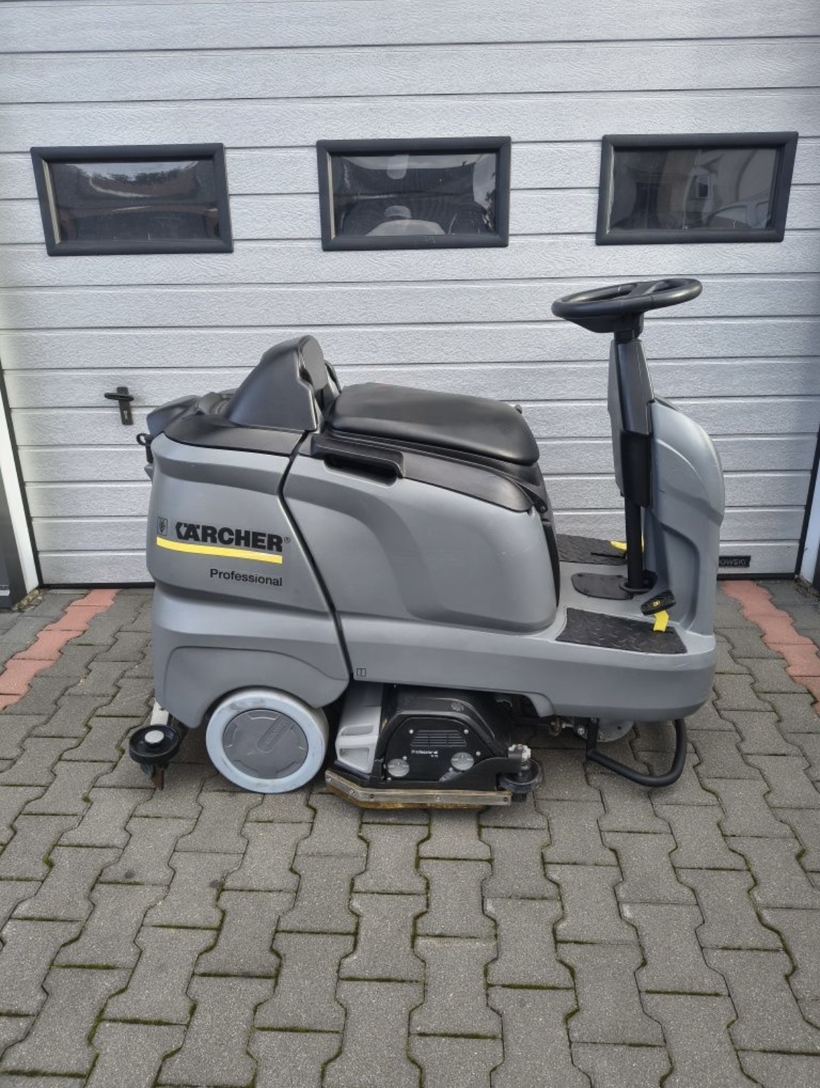 Szorowarka Karcher B 90 R