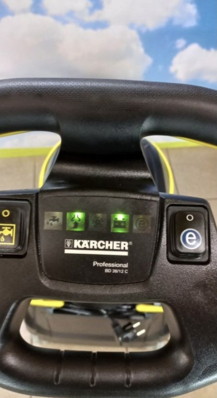 Szorowarka Karcher BD 38 12 C - obrazek 6
